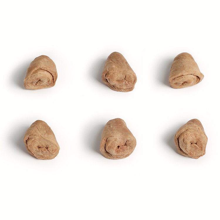Freeze-dried whole chicken hearts