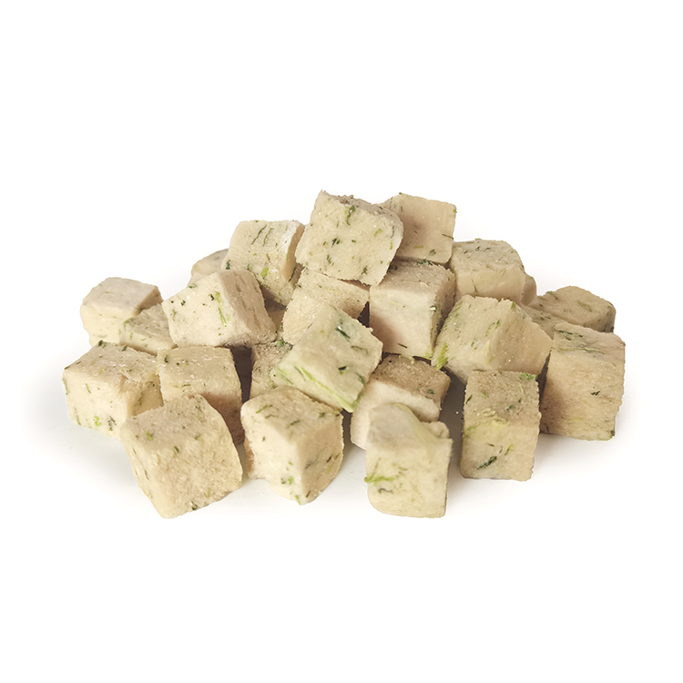 Freeze-dried chicken and cat grass cubes