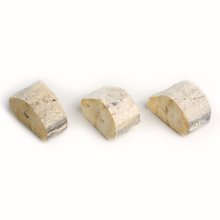 Freeze-dried cod sashimi